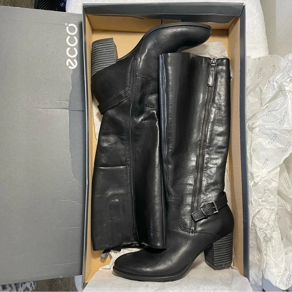 Ecco Black Leather Boots Women Size US 8-8 1/2 (39) - Picture 13 of 16